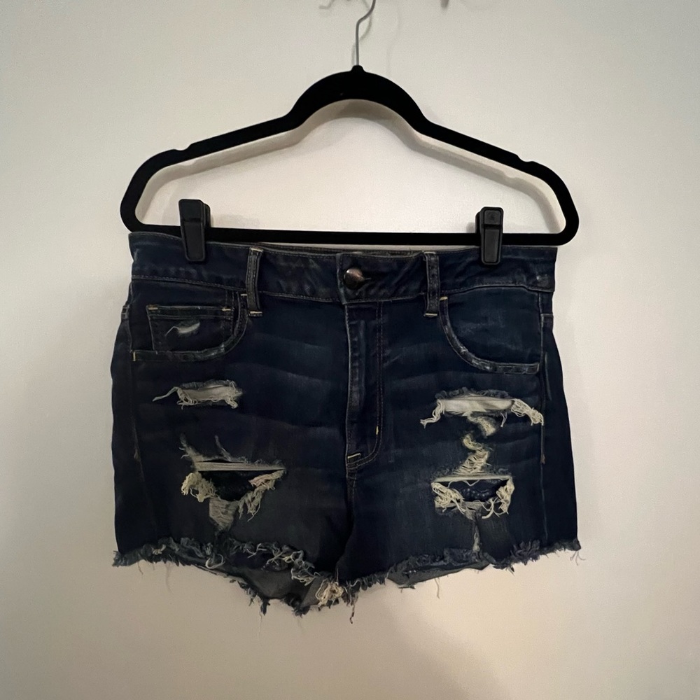 American eagle distressed high waisted shorts. Size 14